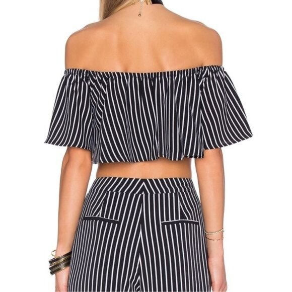 House of Harlow 1960 x Revolve Bree Striped Crop Top Black and White Size S - Picture 3 of 10